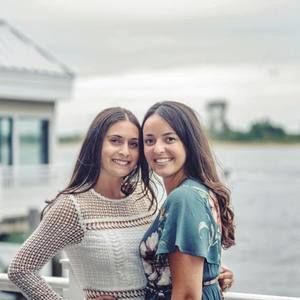 Meet your Posher, Alexandra